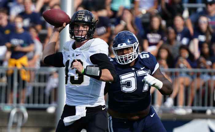 UCONN DL Travis Jones pressures quarterback